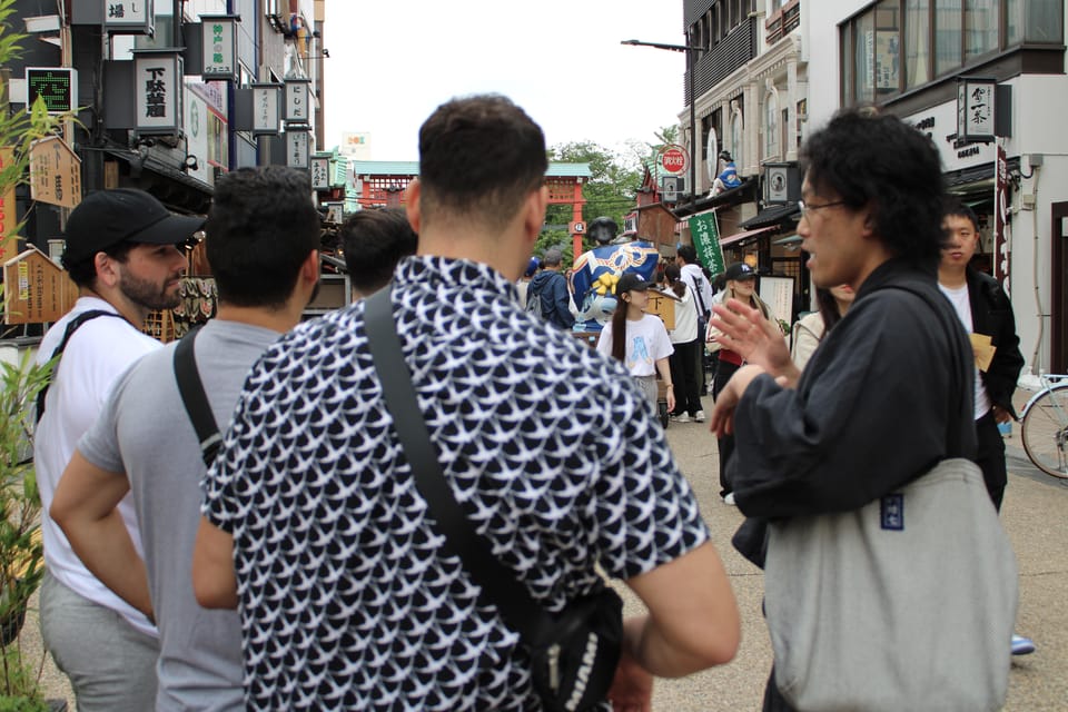 Asakusa Walking Tour With an Experienced Japanese Comedian - Customer Experience and Feedback