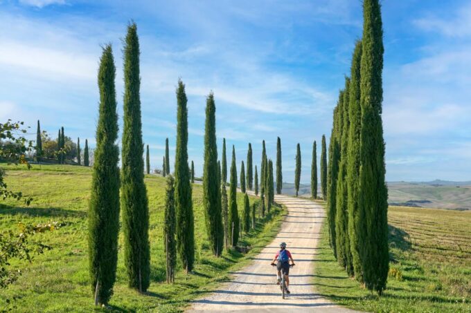 Asciano & Crete Senesi:E-BIKE Tour+Pick-up & Drop-off by Van - Frequently Asked Questions