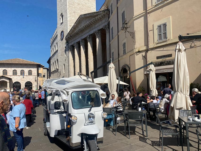 Assisi: Night Tour by Vintage Tuk Tuk: Italian - Frequently Asked Questions