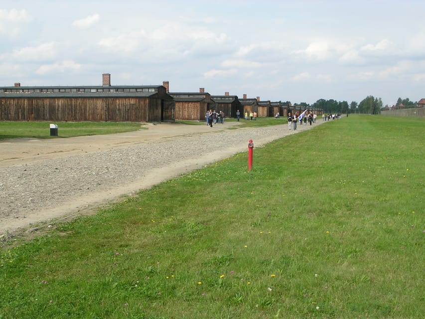 Auschwitz-Birkenau: Memorial Entry Ticket and Guided Tour - Historical Significance of Auschwitz