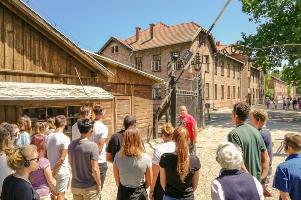 Auschwitz-Birkenau: Skip-the-Line Ticket and Guided Tour - Tips for Visiting Auschwitz-Birkenau