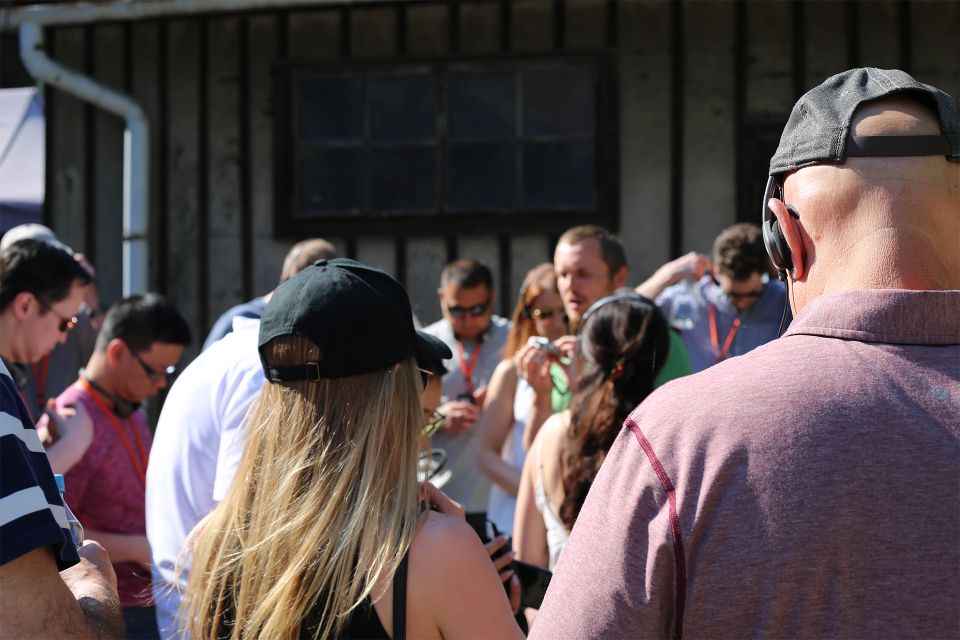 Auschwitz: Fast-Track Entry Ticket and Guided Tour - Booking Process