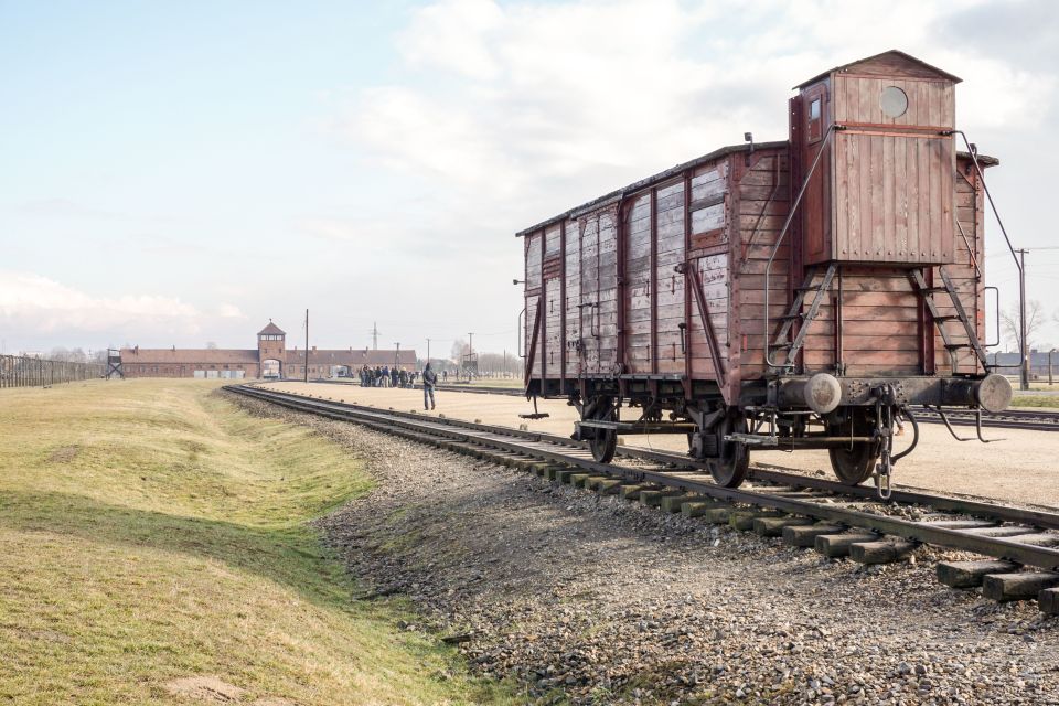 Auschwitz Ticket and Full-Day Tour From Krakow - Booking and Cancellation Policy