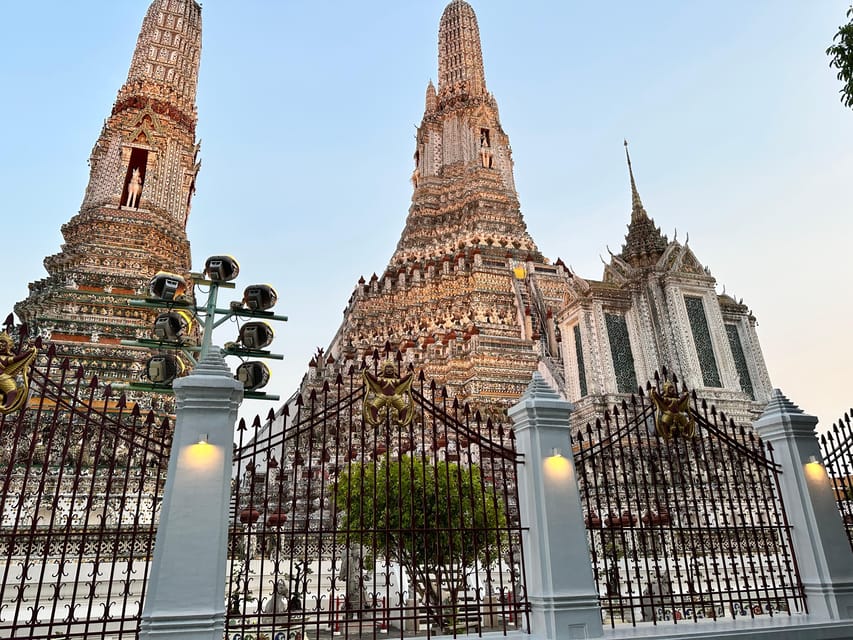 Bangkok: A 4 Hours Tuk Tuk Sightseeing Tour Iconic Landmarks - Wat Arun Exploration