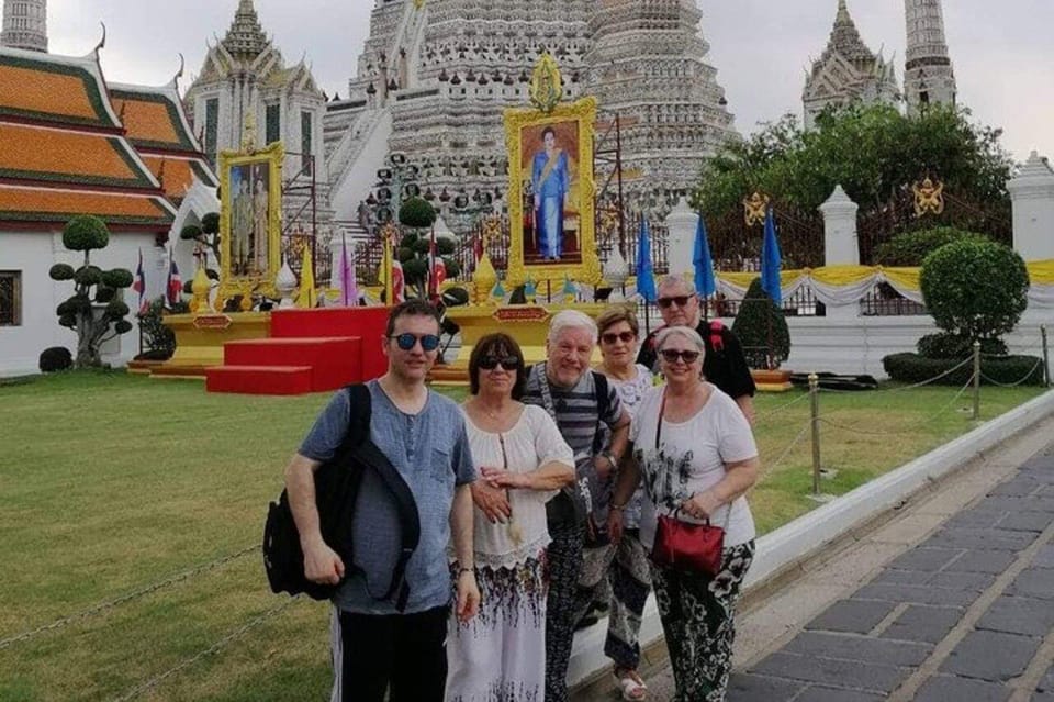 Bangkok: City Highlights and Landmarks Private Walking Tour - Pickup Location