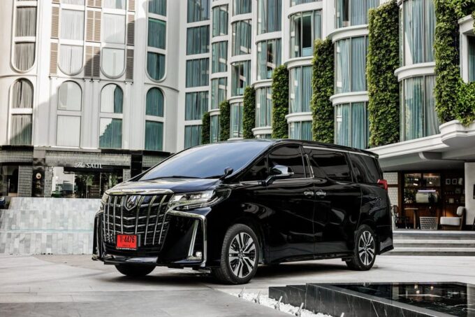 Bangkok Luxury Van Chauffeur : Private Alphard Ride 10 Hours - Booking and Availability