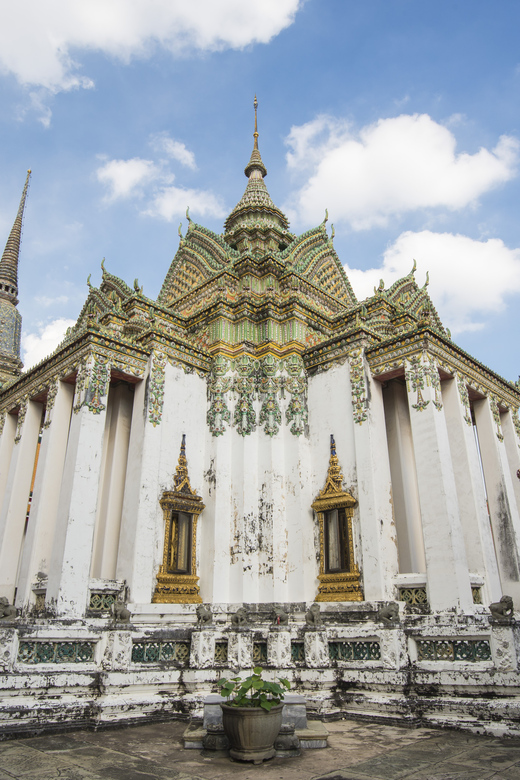 Bangkok: Reclining Buddha (Wat Pho) Self-Guided Audio Tour - Tips for an Enjoyable Tour