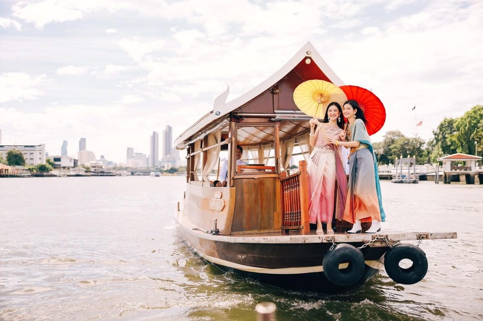 Bangkok: Supatra Cruise With Traditional Thai Costume - Dress-up for the Cruise