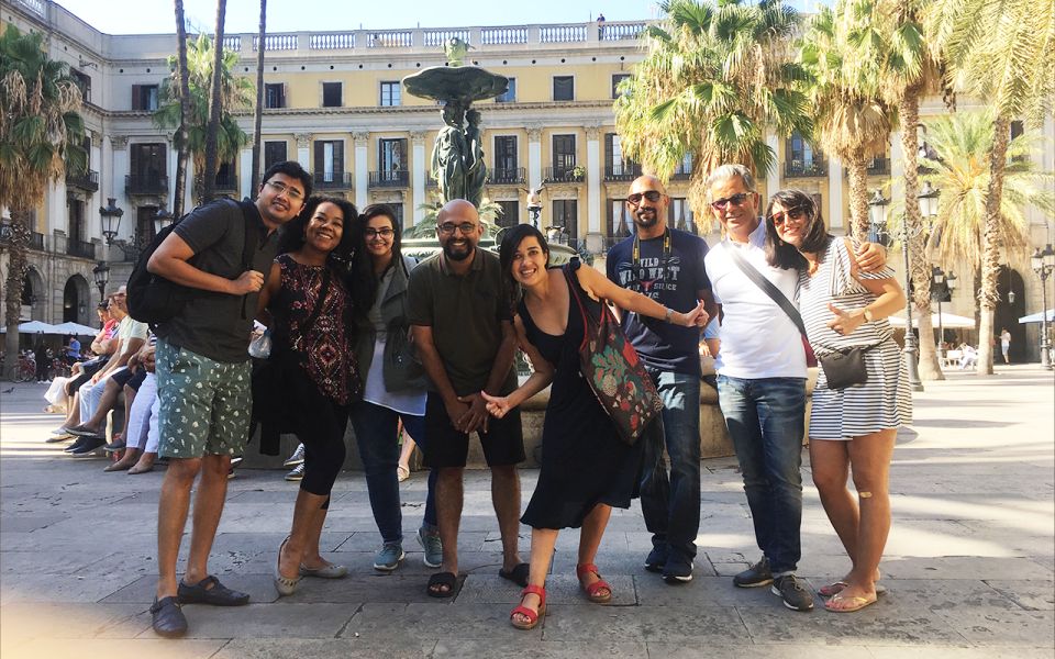 Barcelona: Gothic Quarters Deepest Secrets Tour and Sangria - Getting to the Meeting Point