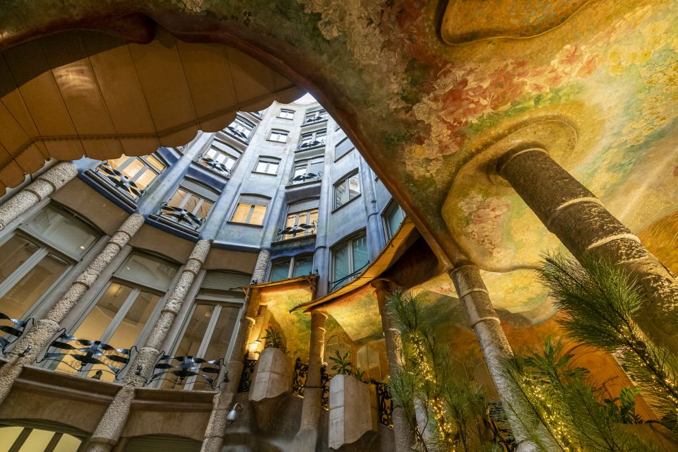 Barcelona: La Pedrera-Casa Milà Ticket & Audio Guide Option - Audio Guide Language Options