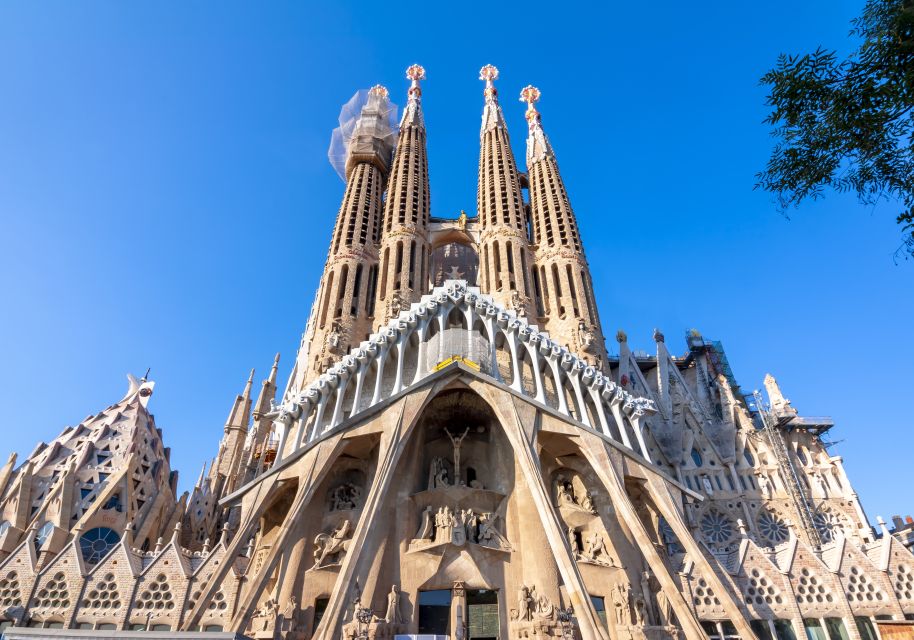 Barcelona: Sagrada Familia Priority Access Insider Tour - Customer Feedback