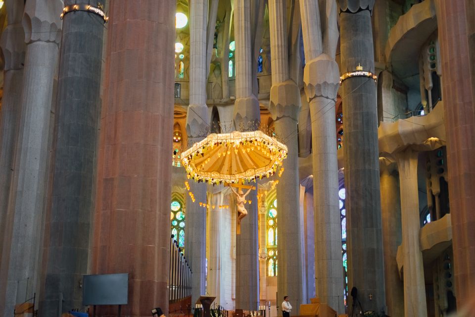 Barcelona: Sagrada Familia Skip-the-line Guided Tour - Availability and Prices