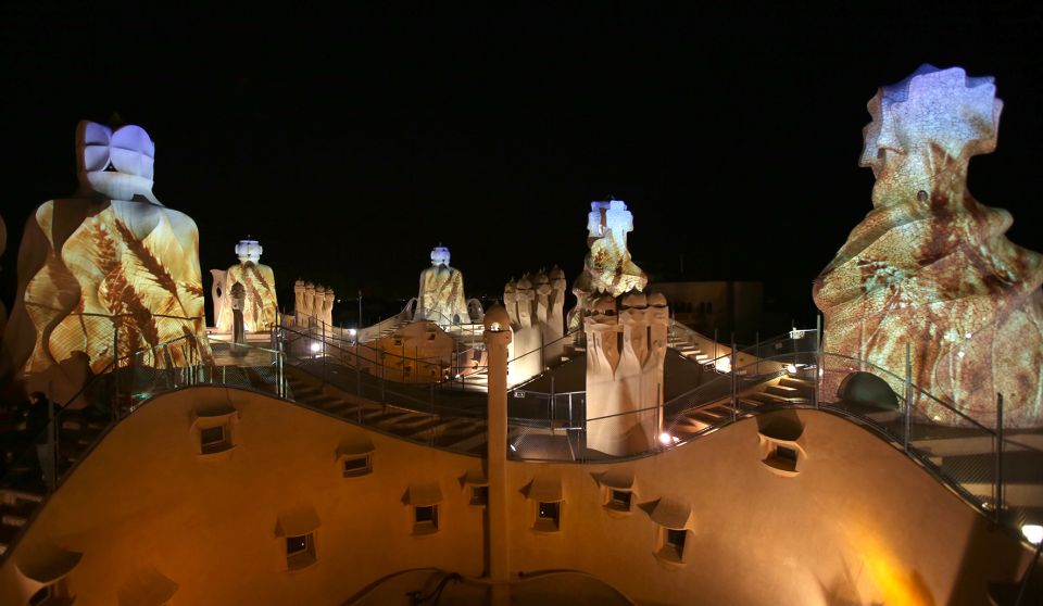 Barcelona: The La Pedrera Night Experience - Language Options