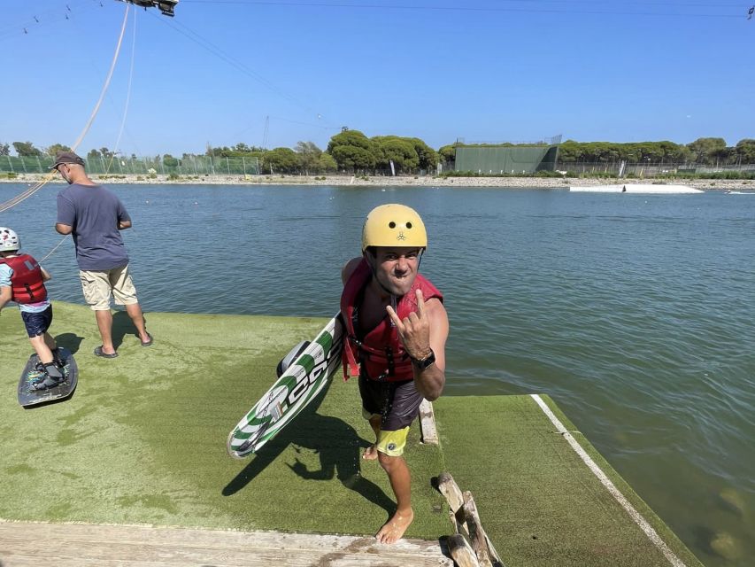 Barcelona: Wakepark Activity With Minibus Transport - Return Transport