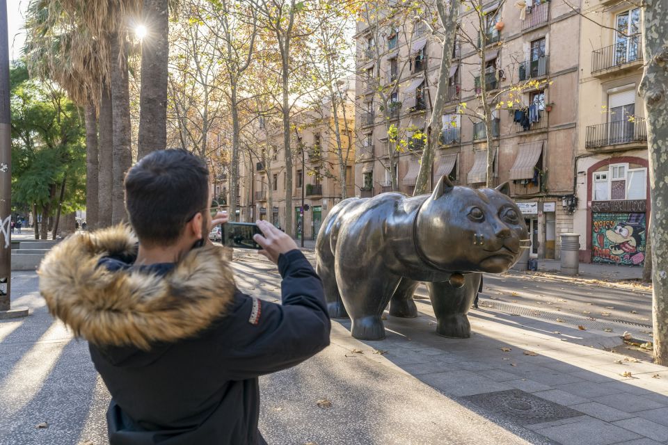 Barcelona: Walking Tour With Montjuic Castle & Cable Car - Traveler Insights