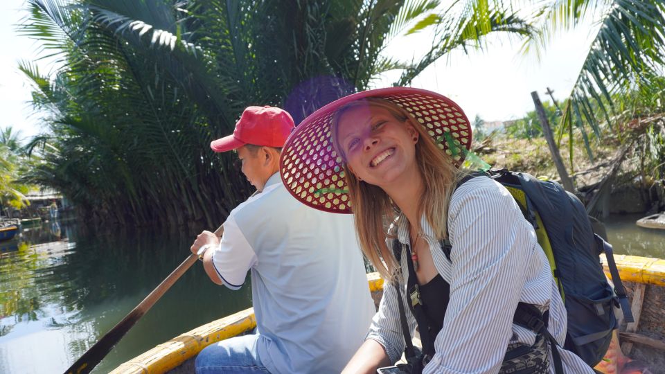 Basket Boat at Coconut Village, Kitchen Show and Big Lunch - Local Cuisine and Dining