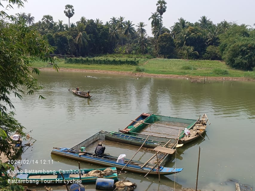 Battambang Sightseeing Tour and Homestay in the Countryside - Local Attractions