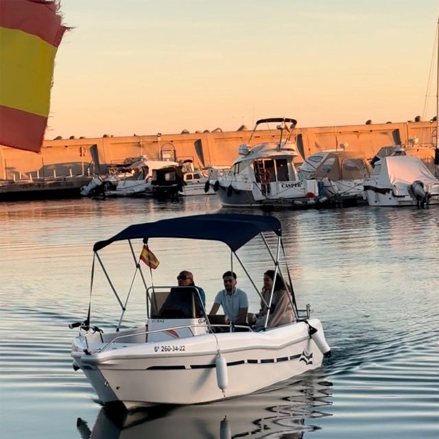 Benalmádena: Boat Rental Without a License on the Costa Del Sol - Onboard Amenities and Equipment