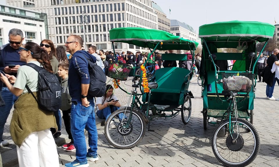 Berlin (E)Bike Tour Historical Highlights in Small Groups - Customer Feedback