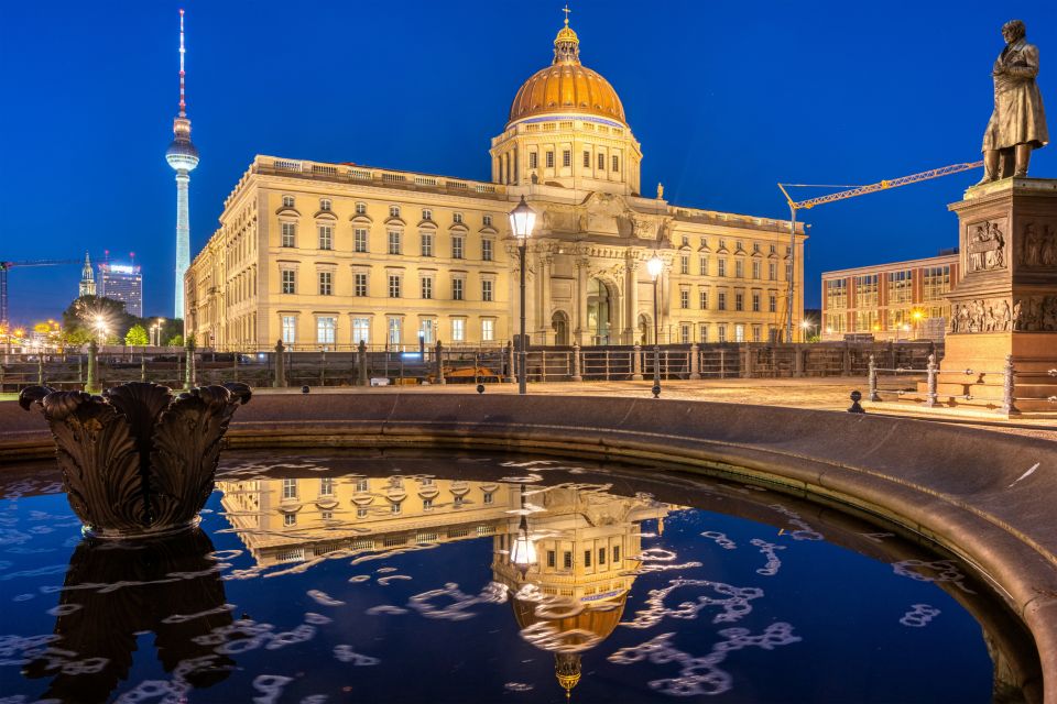 Berlin: Museum Island Guided Walking Tour - Itinerary Details