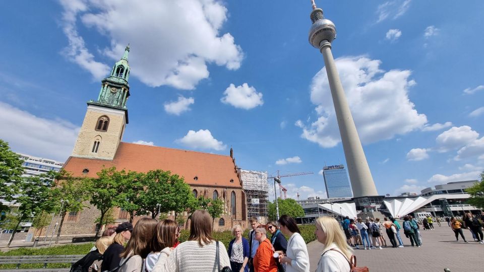 Berlin: Walking Tour on Protest and Resistance in Berlin - Participant Requirements and Guidelines