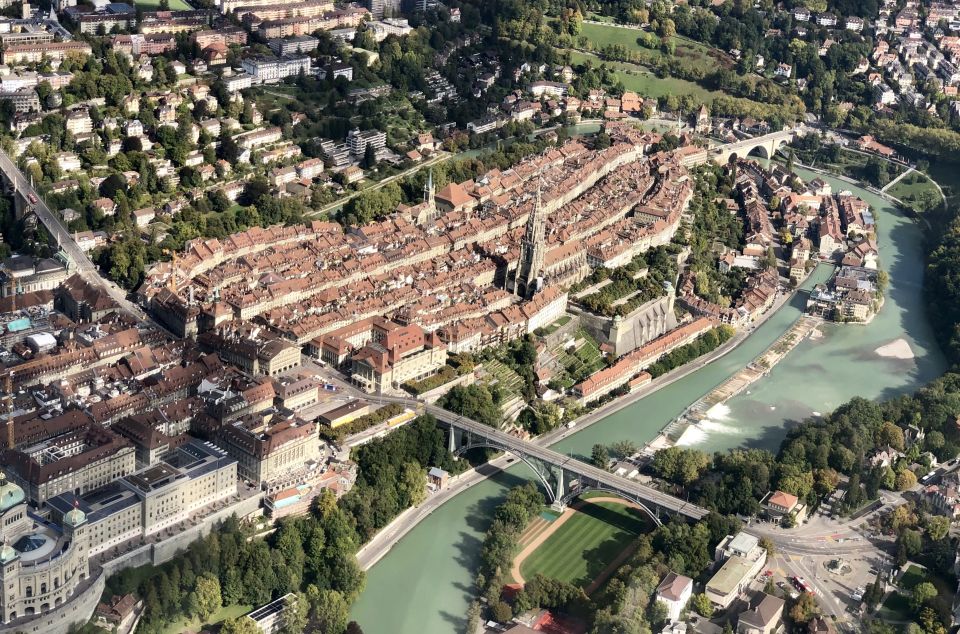 Bern: Private 18-Minute Helicopter Flight for up to 3 People - Important Information