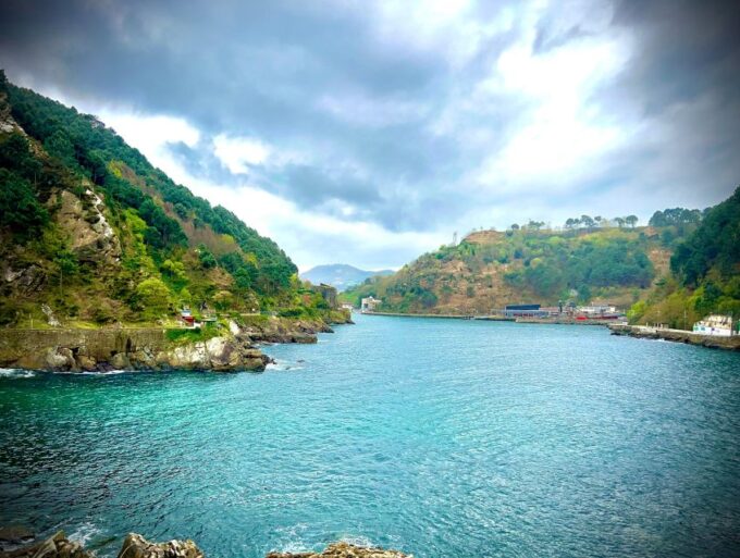 Biarritz: Sweet Spanish Escape - Amenities Included in the Tour