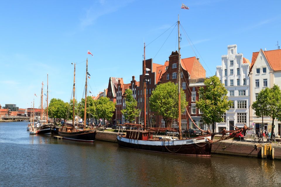 Bike Tour of Lubeck With Top Attractions and Private Guide - Additional Tour Options