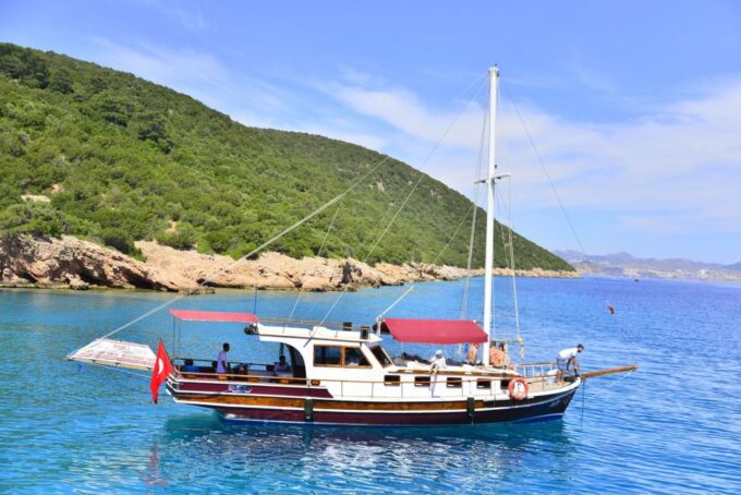 Bodrum: Bodrum Private Boat Tour With Lunch - Booking Information