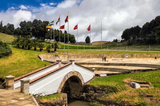 Bogotá: Villa De Leyva Full-Day Tour With Meals - Local Cuisine Experience