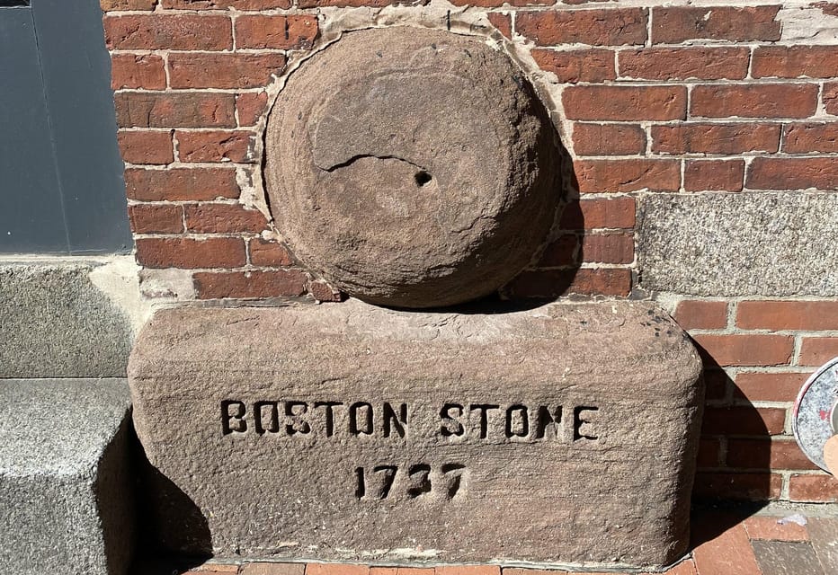 Boston: the Freedom Trail Is a Very Interesting Walking Tour in French - Starting Point