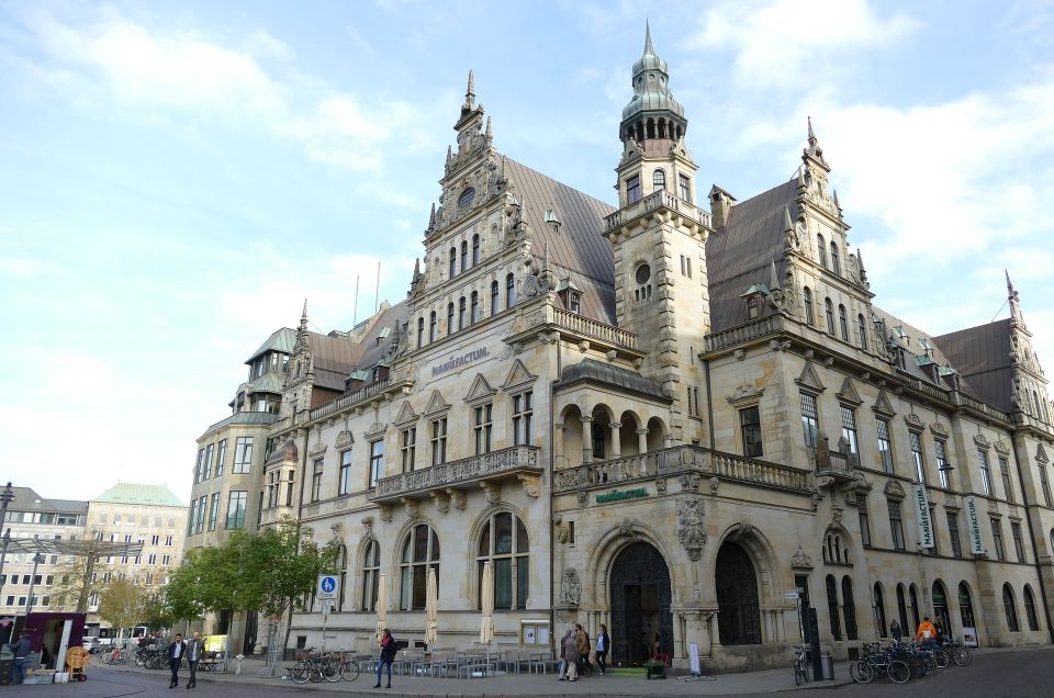 Bremen City Walk - Legendary Characters