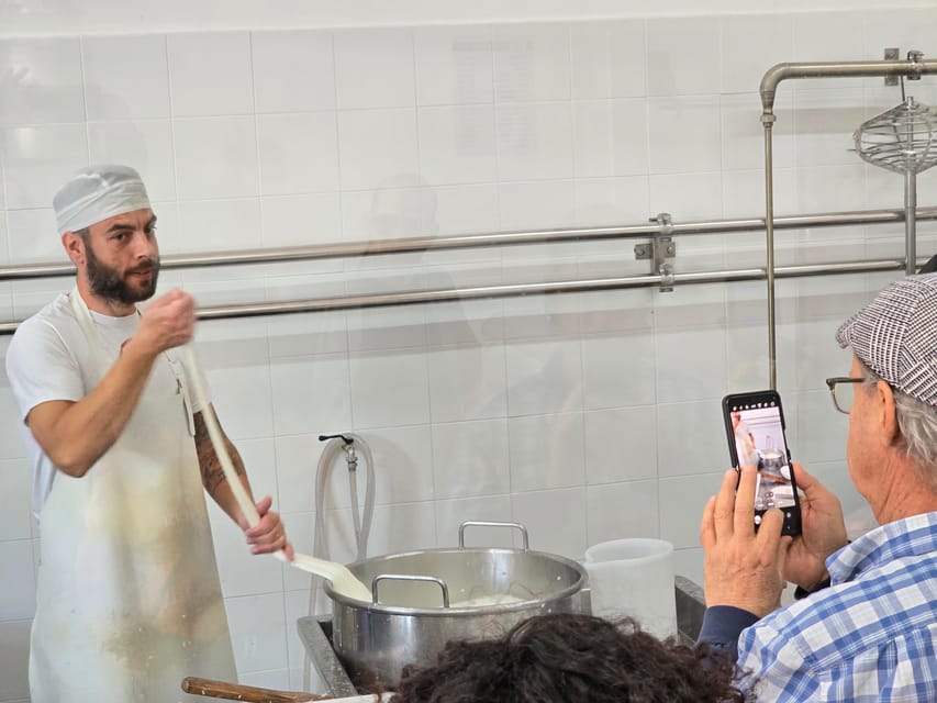 Brindisi: Mozzarella Live Show & Tasting in a Cheese Factory - Local Wine and Amenities