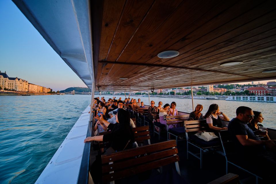 Budapest: Sunset Cruise - Tips for a Great Experience