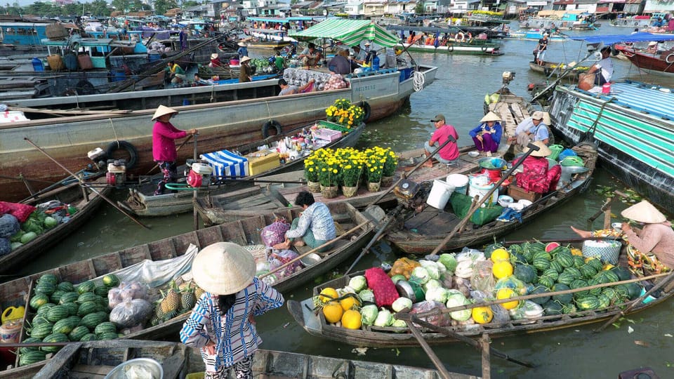 Cai Rang Floating Market in Can Tho - Getting to the Market