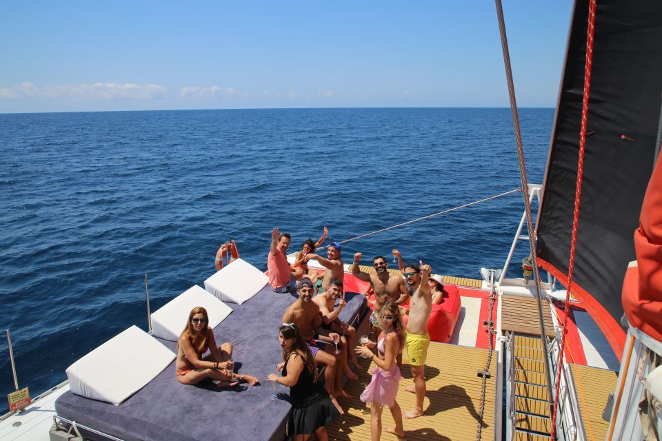 Cambrils: Catamaran Cruise Drinks and Optional BBQ Lunch - Important Considerations