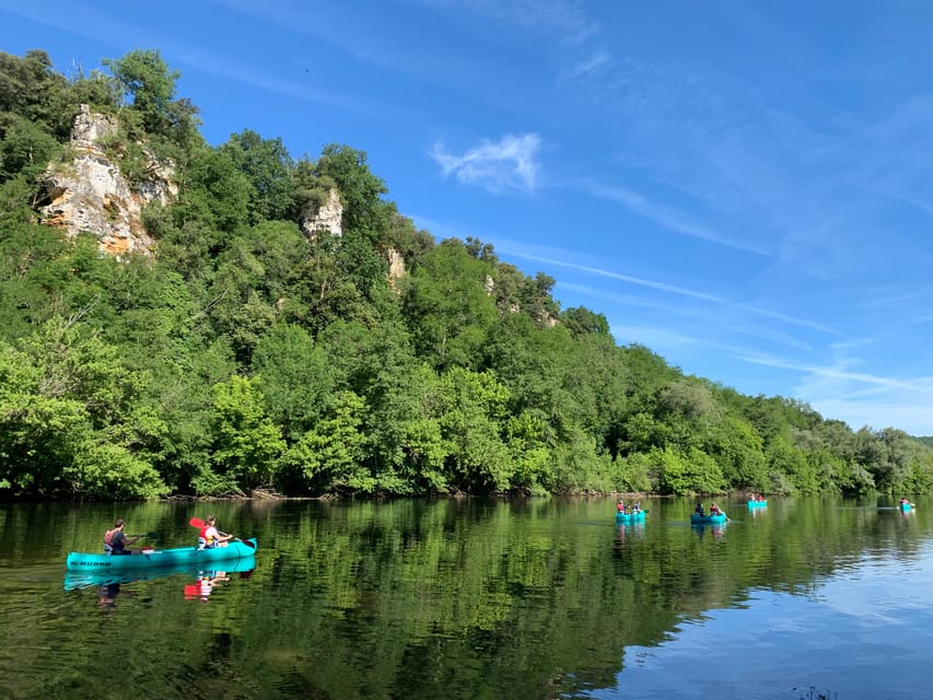 Canoe Trip Along Cliffs in Dordogne: Carsac - Cénac - Meeting Point