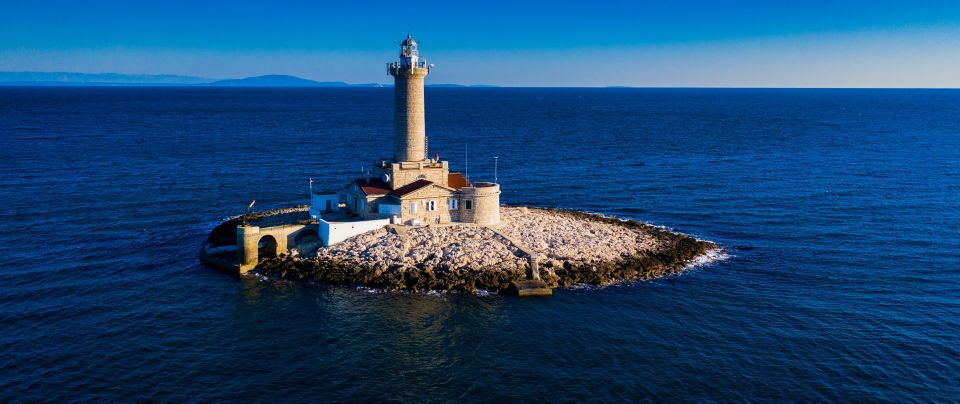 Cape Kamenjak: Guided Kayak Tours Snorkeling, Cave & Cliff - Entrance Fee