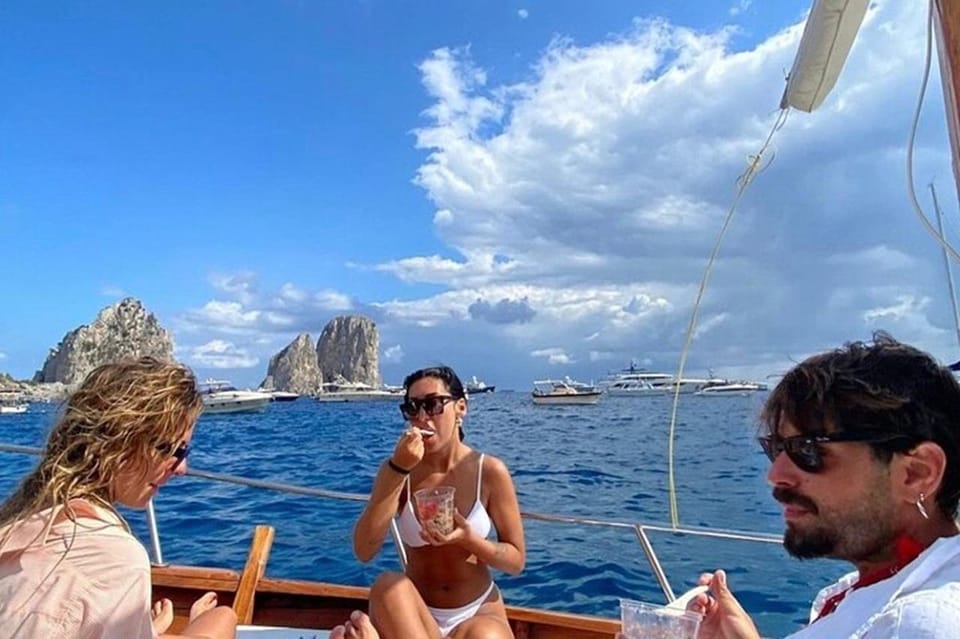 Capri: Luxury Private Boat Tour With Lunch, Prosecco & More - Ideal Occasions for the Tour