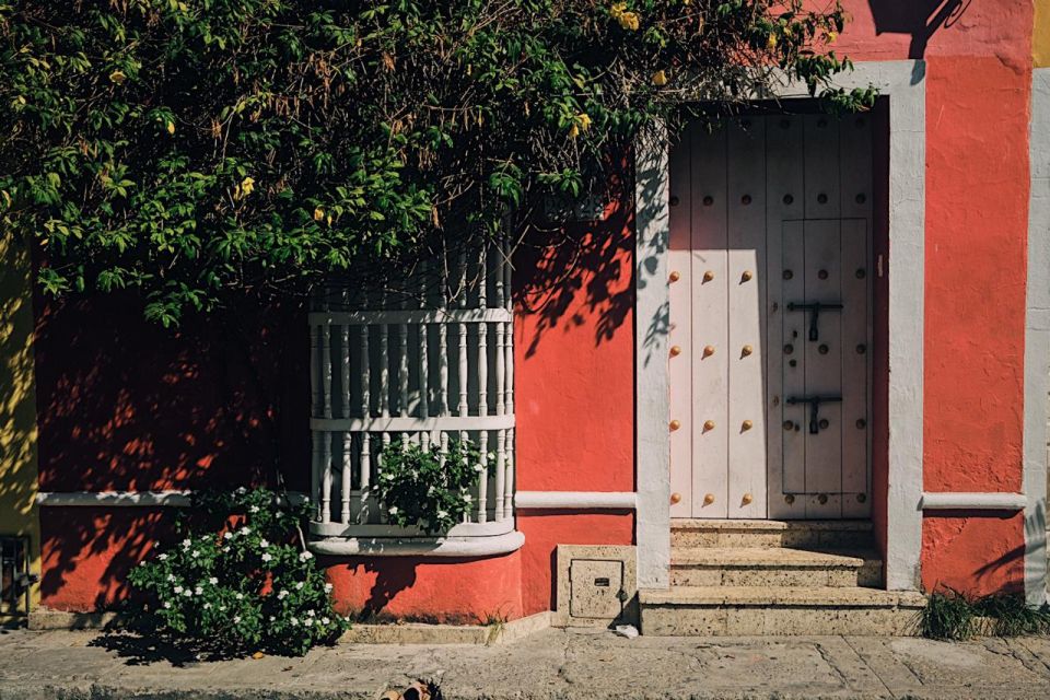 Cartagena: Walled City and Getsemani Shared Walking Tour - What to Expect