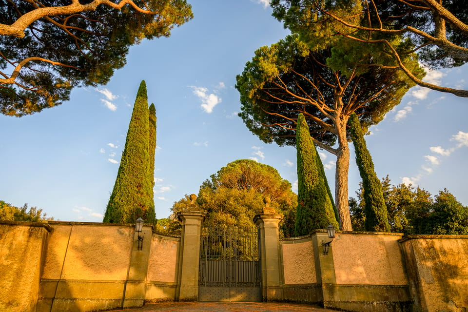 Castel Gandolfo: Papal Palace & Secret Garden Ticket - Visiting the Palace