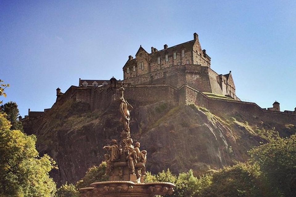 Castle & Cobblestones: 8-Hour Private Edinburgh Walking Tour - Accessibility Features