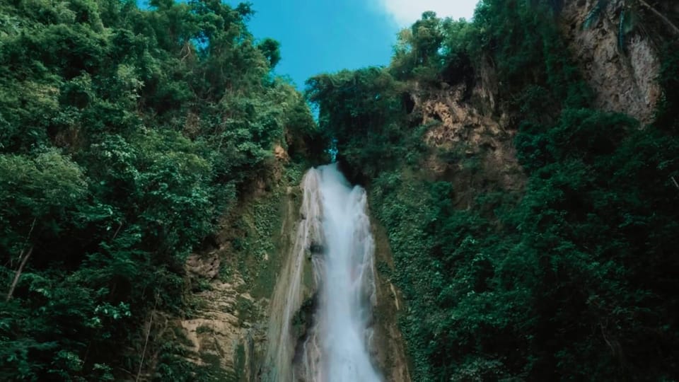 Cebu:A 2-Day Journey Through South Coastal Treasures - Kawasan Falls Splendor