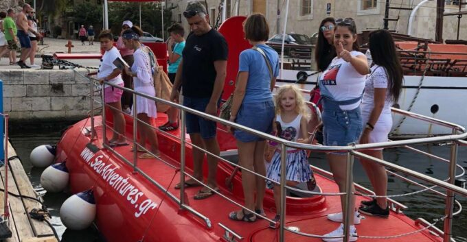 Chania: Semi-Submarine Boat Underwater Experience - Booking and Availability