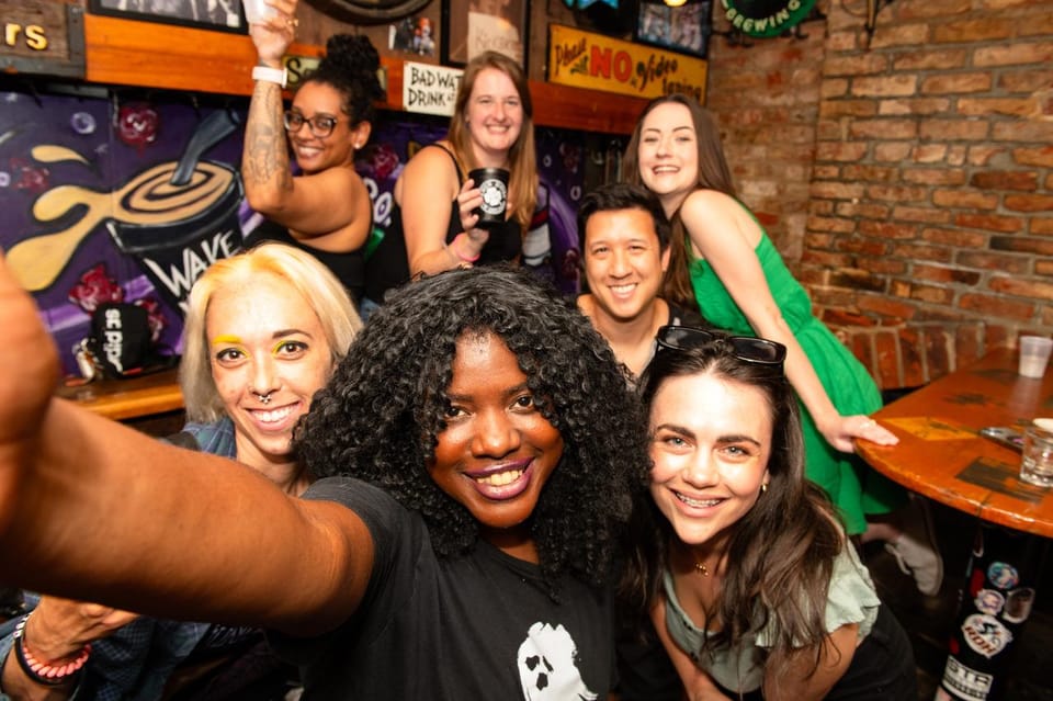 Charleston: Boos and Booze Haunted Pub Crawl Walking Tour - Knowledgeable Guides