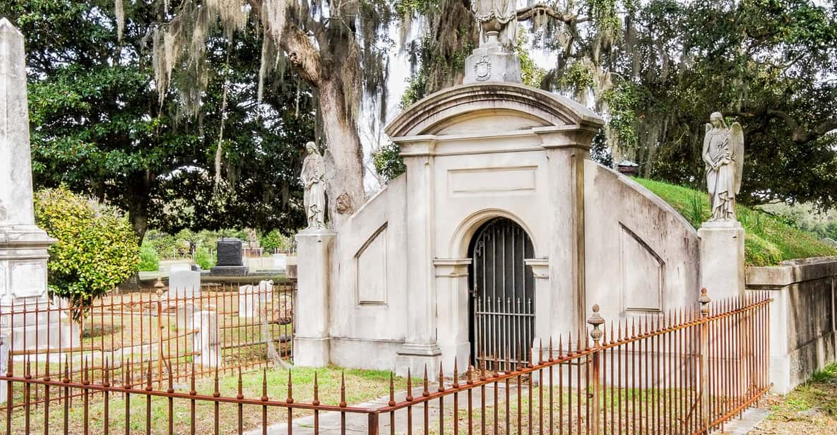 Charleston: Magnolia Cemetery Nighttime Tour - What to Expect