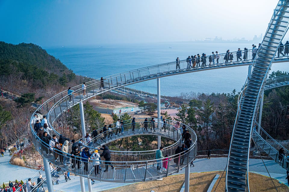 Cheongsong Ice Valley & Pohang Spacewalk Tour From Busan - Frequently Asked Questions