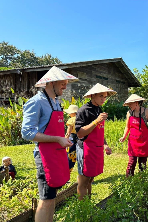 Chiang Mai: Asia Scenic Thai Cooking School - Expert Instruction