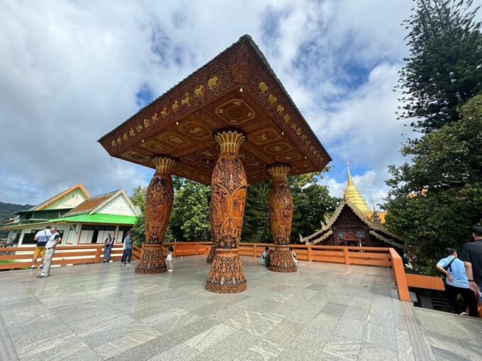 Chiang Mai: Elephant Sanctuary, Monk Trail & Doi Suthep Tour - Dress Code