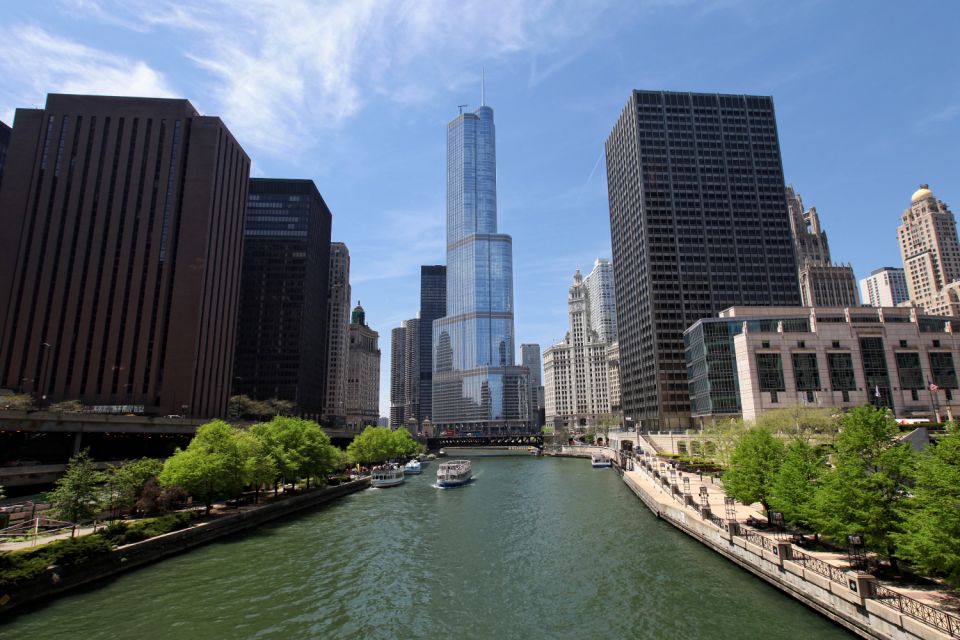 Chicago: Riverwalk Self-Guided Walking Tour - Tour Details